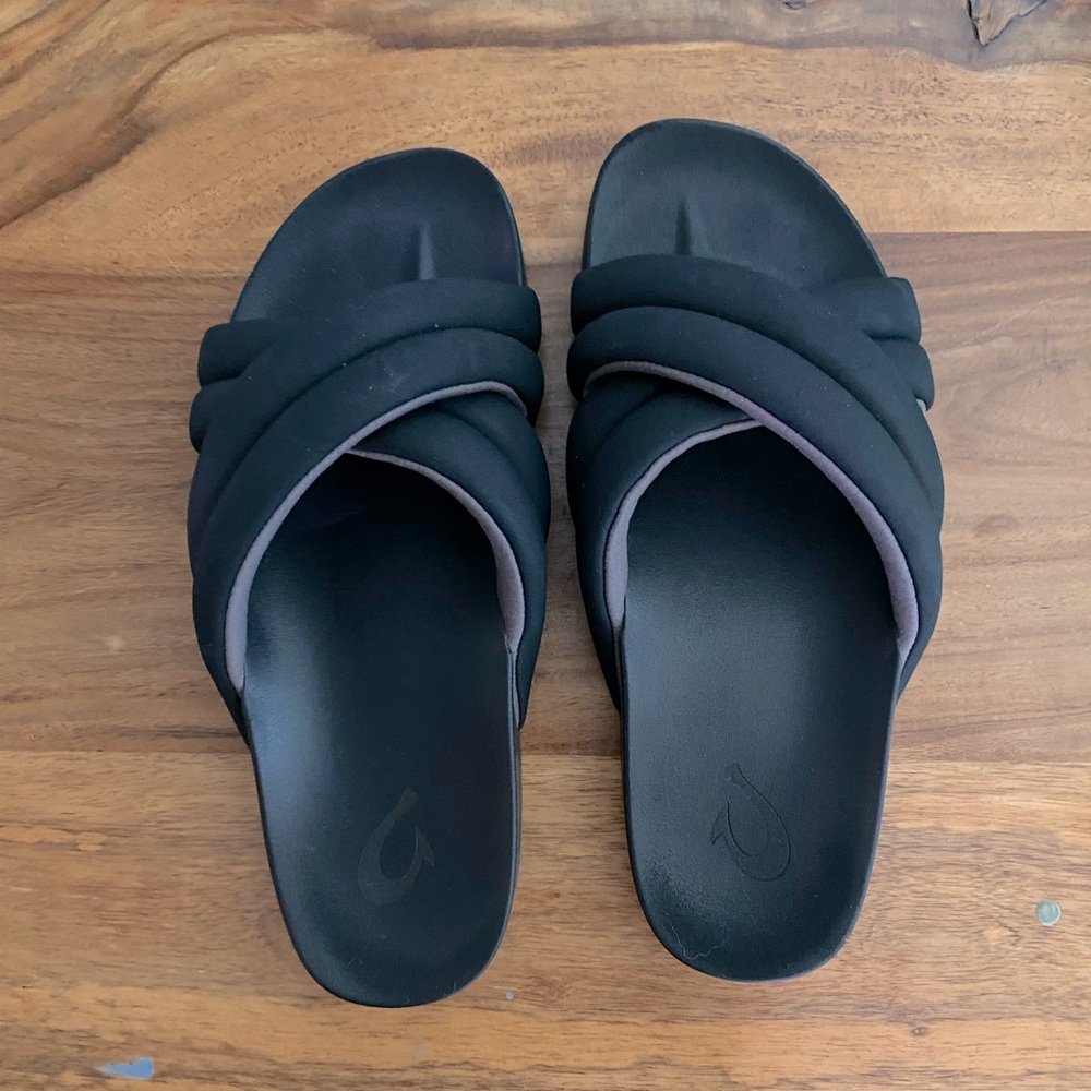 Olukai Hila slide black size 6